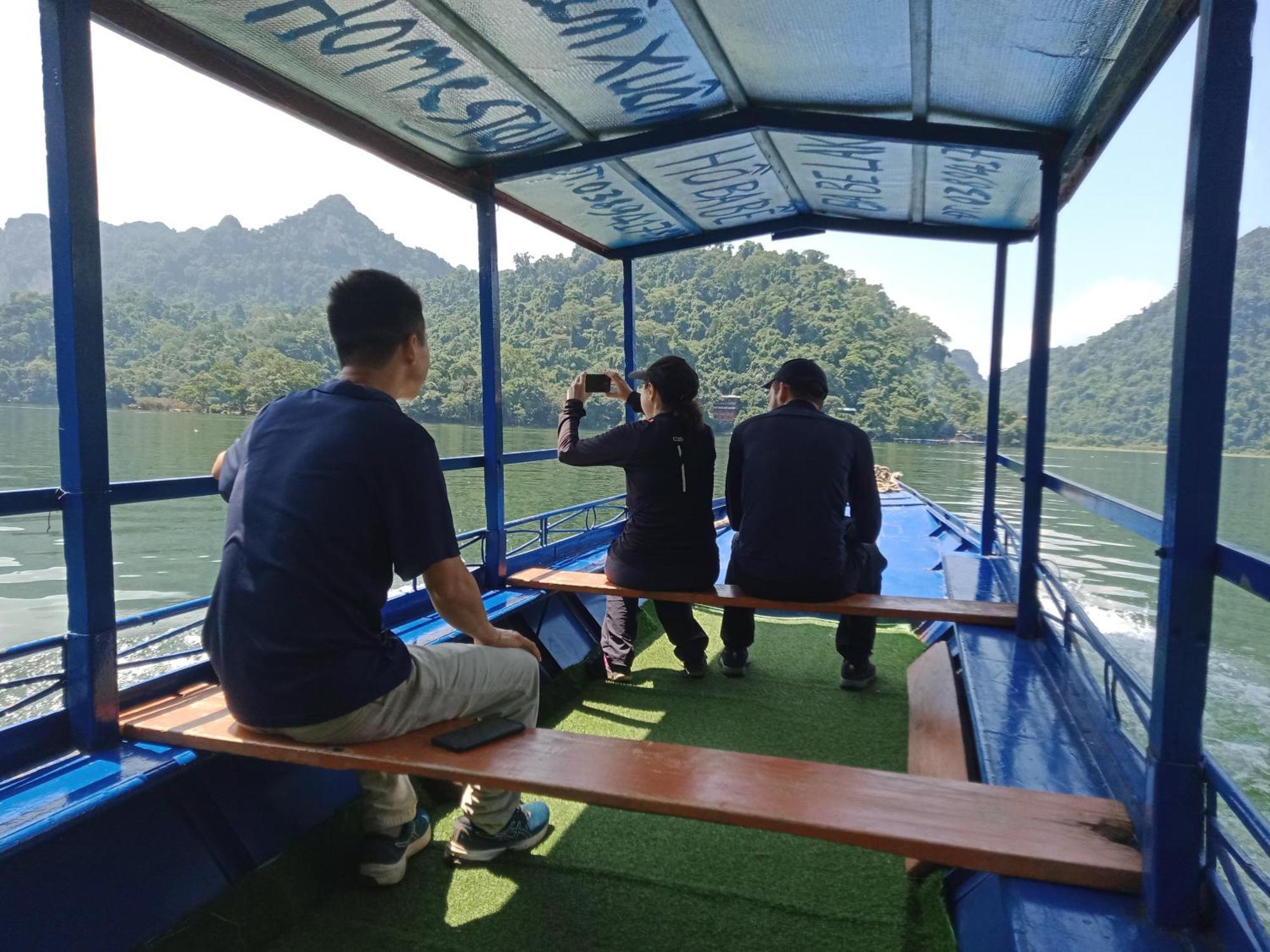Tran Xuan Homestay Ba Be Экстерьер фото