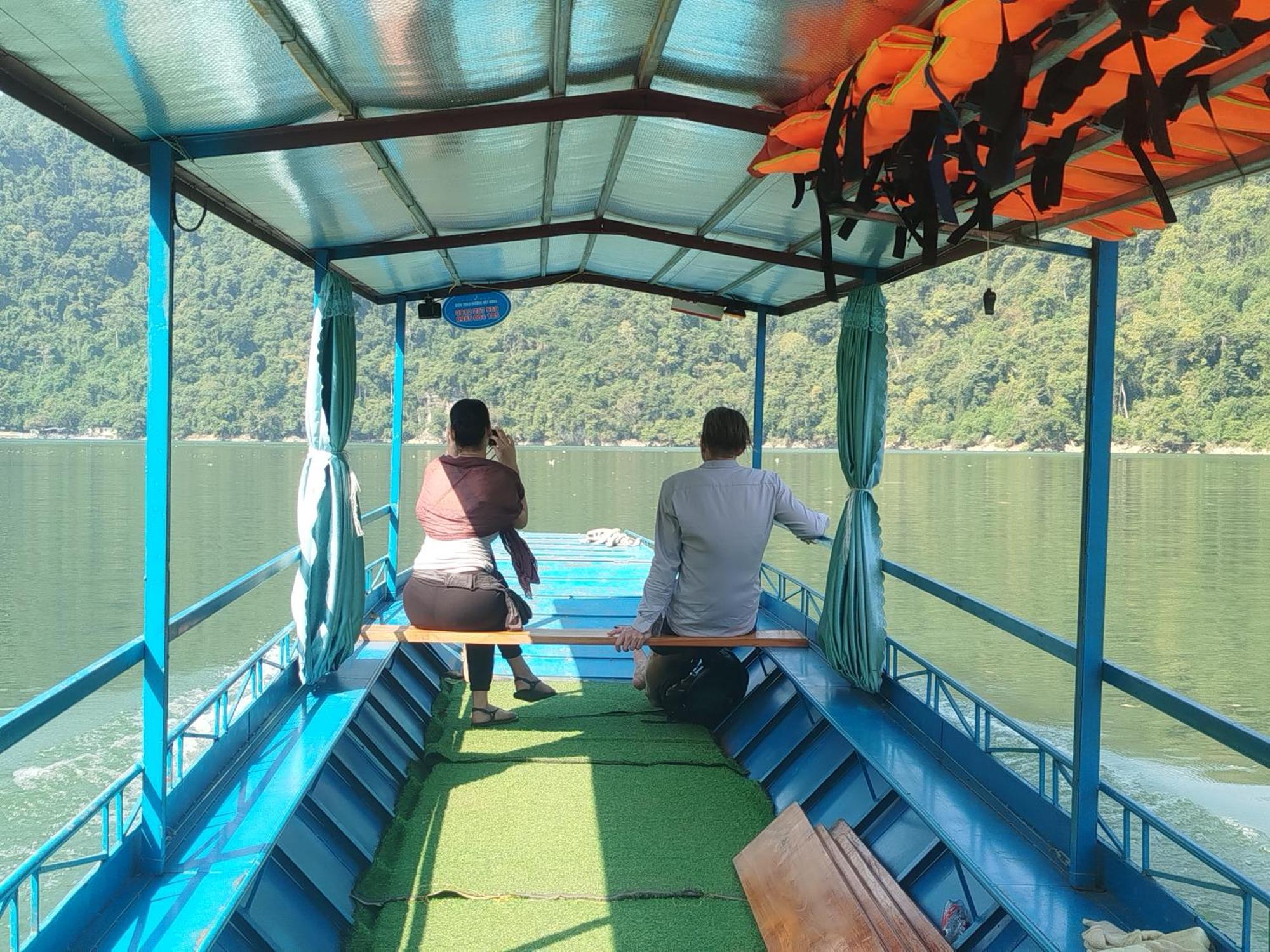 Tran Xuan Homestay Ba Be Экстерьер фото